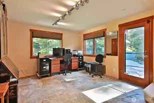 3146 Spahr Rd, Greenbank, WA 98253 - Photo 18