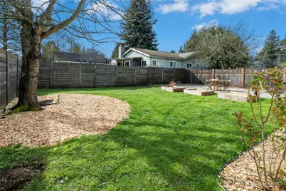 219 SW 108th Street, Seattle, WA 98146 - Photo 24