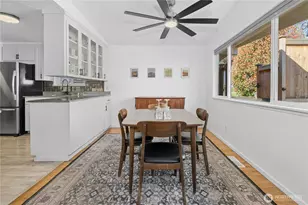 219 SW 108th St, Seattle, WA 98146 - Photo 8