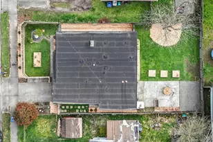 219 SW 108th St, Seattle, WA 98146 - Photo 26
