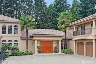1055 91st Ave NE, Bellevue, WA 98004 - Photo 2