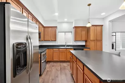 4674 Wade Street #102, Bellingham, WA 98226 - Photo 4