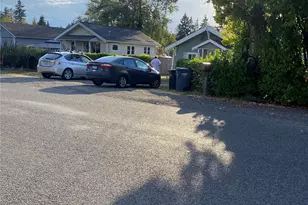2716 Sylvan Dr W, University Place, WA 98466 - Photo 2