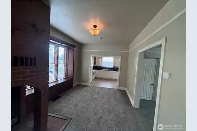 2716 S 14th Street, Tacoma, WA 98405 - Photo 10