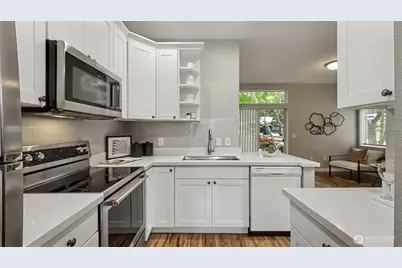 2170 NW Pacific Yew Place #2170, Issaquah, WA 98027 - Photo 10
