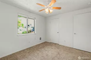 911 W 29th St, Vancouver, WA 98660 - Photo 36