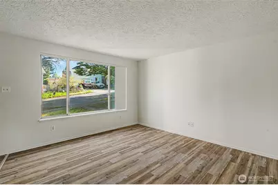 911 W 29th Street, Vancouver, WA 98660 - Photo 6