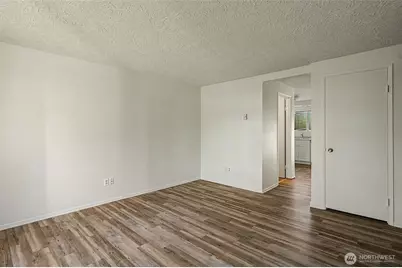 911 W 29th Street, Vancouver, WA 98660 - Photo 4