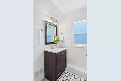 8521 S 117th Street, Seattle, WA 98178 - Photo 20