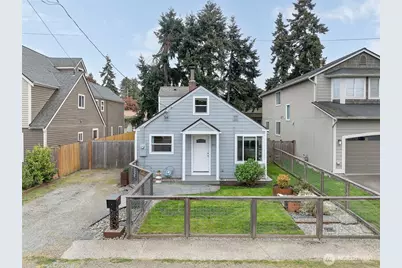8521 S 117th Street, Seattle, WA 98178 - Photo 2