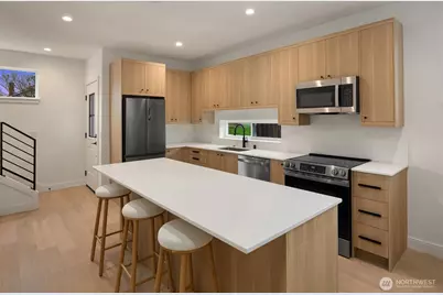 503 S Henderson Street, Seattle, WA 98108 - Photo 6