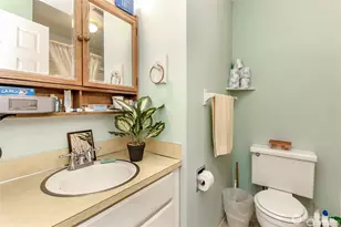 12501 SE 203 Pl SE, Kent, WA 98031 - Photo 2