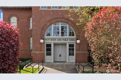 1401 5th Avenue W #402, Seattle, WA 98119 - Photo 2