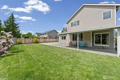 1602 12th Avenue NW, Puyallup, WA 98371 - Photo 4