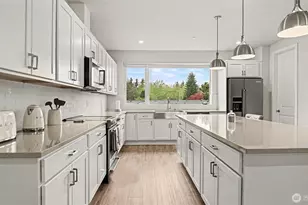626 164th St SW, Lynnwood, WA 98087 - Photo 6