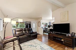 10407 206th Ave NE, Redmond, WA 98053 - Photo 6
