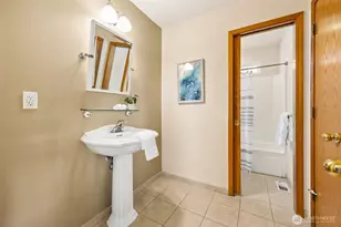 9226 Peacock Hill Ave, Gig Harbor, WA 98332 - Photo 12