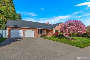 6 Sunburst St, Wenatchee, WA 98801 - Photo 2