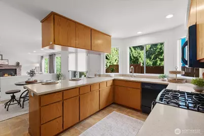 22311 6th Drive SE, Bothell, WA 98021 - Photo 8