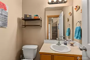 1835 Yew Ave NE, Olympia, WA 98506 - Photo 14