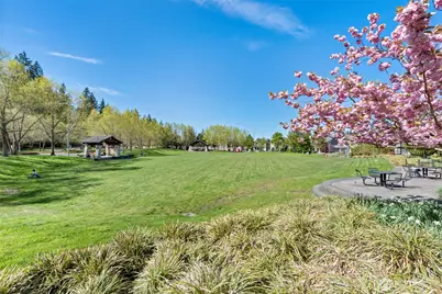 10212 242nd Avenue NE, Redmond, WA 98053 - Photo 28