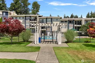 12701 NE 9th Pl, Bellevue, WA 98005 - Photo 26
