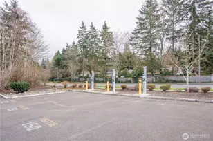 12701 NE 9th Pl, Bellevue, WA 98005 - Photo 22