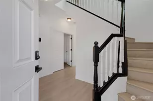 21501 104th St Ct E, Bonney Lake, WA 98391 - Photo 4