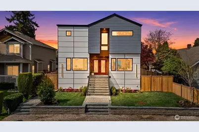 9535 Dayton Avenue N, Seattle, WA 98103 - Photo 1