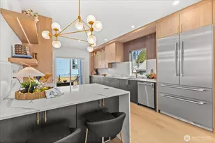9535 Dayton Ave N, Seattle, WA 98103 - Photo 10