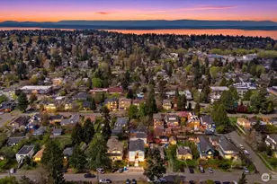 9535 Dayton Ave N, Seattle, WA 98103 - Photo 40