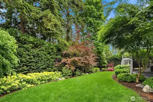 1646 106th Ave SE, Bellevue, WA 98004 - Photo 36