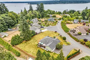 2560 NE William E Sutton Rd, Bremerton, WA 98311 - Photo 2