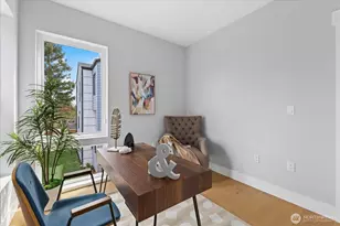 9537 Dayton Ave N, Seattle, WA 98103 - Photo 16