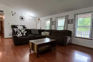 40 E Jarrett Dr, Shelton, WA 98584 - Photo 4