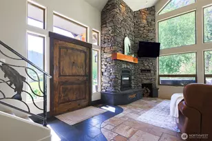 180 Country River Ln, Entiat, WA 98822 - Photo 4