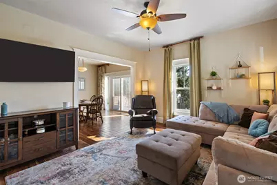 602 NW 18th Loop, Camas, WA 98607 - Photo 8