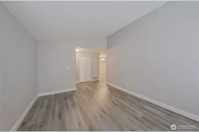 1021 30th Street NE, Auburn, WA 98002 - Photo 8