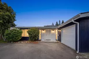 101 161st St SE, Bothell, WA 98012 - Photo 2