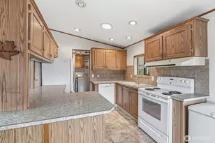 327 Franklin Pl, Longview, WA 98632 - Photo 14