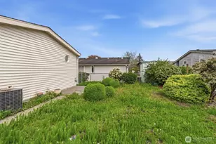 327 Franklin Pl, Longview, WA 98632 - Photo 6