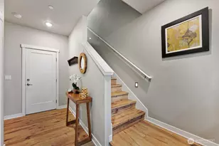 6633 NE 188th Ct, Kenmore, WA 98028 - Photo 2