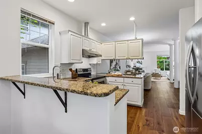 9834 NE 130th Place, Kirkland, WA 98034 - Photo 12