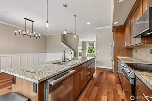 1078 NE High St, Issaquah, WA 98029 - Photo 12