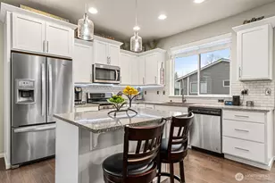 2310 115th Dr SE, Lake Stevens, WA 98258 - Photo 10