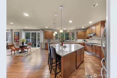 10082 240th Avenue NE, Redmond, WA 98053 - Photo 18