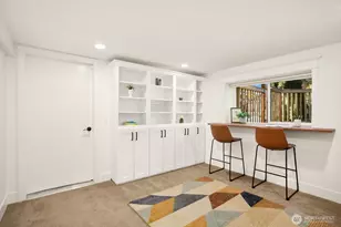 5119 Meridian Ave N, Seattle, WA 98103 - Photo 24