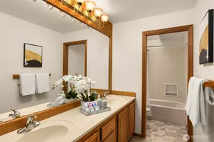 18316 NE 133rd St, Redmond, WA 98052 - Photo 18