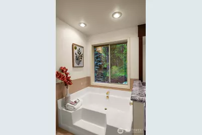 18316 NE 133rd Street, Redmond, WA 98052 - Photo 16