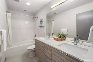 5936 S 36th Ave, Seattle, WA 98118 - Photo 6